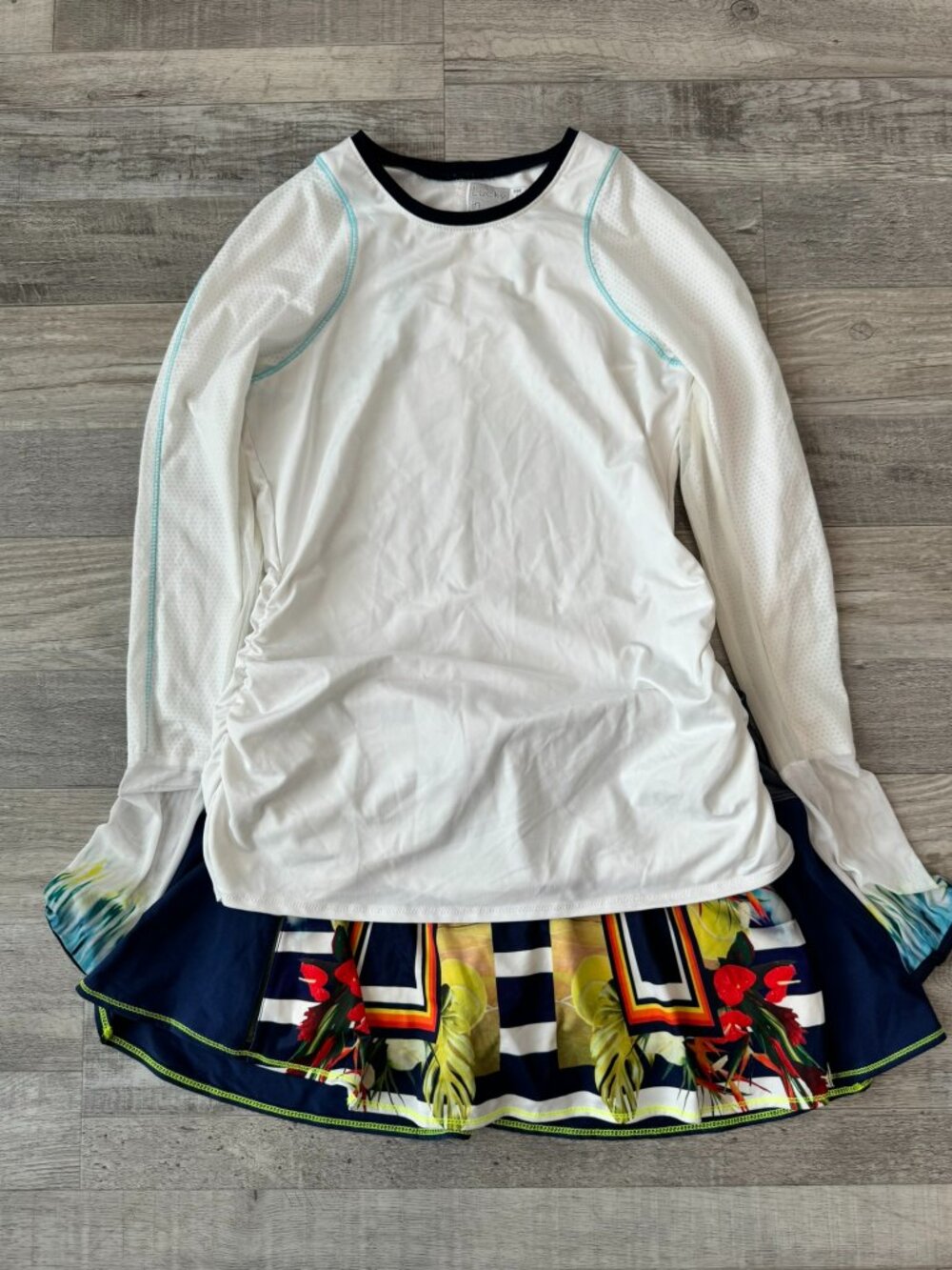 Lucky In Love Athletic Set Size Small Long Sleeve Shirt, Skort, Tennis, Golf M27